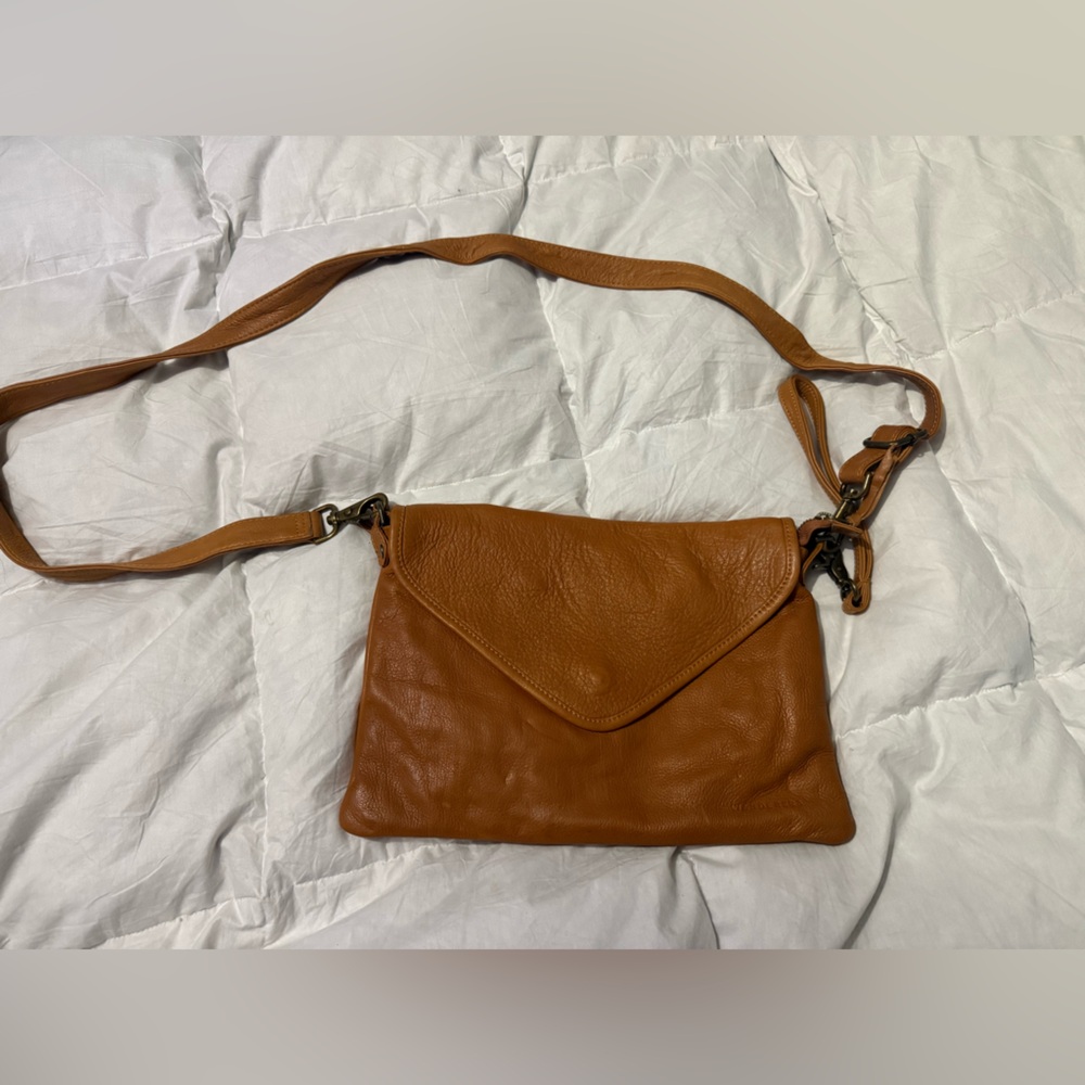 Elegant Tan Leather Clutch Bag